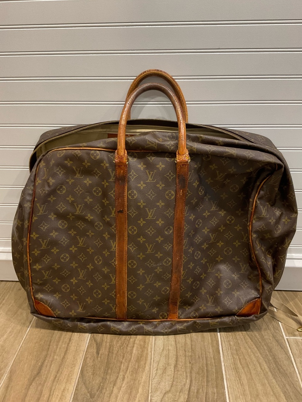 Louis Vuitton Garment